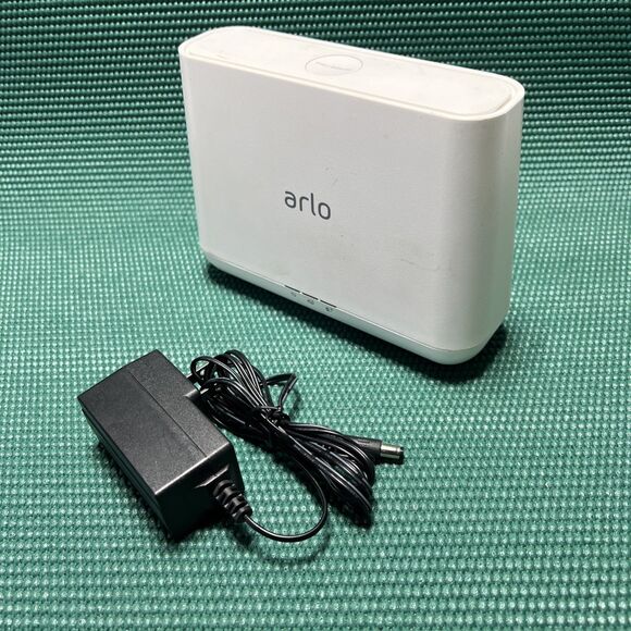 Netgear Arlo  VMB4000 Wireless Security Camera Base Station with AC Adapter - Picture 1 of 6